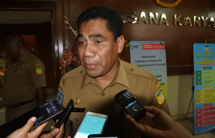 Pembayaran Gaji 13 Diestimasikan Pada Juli 2018